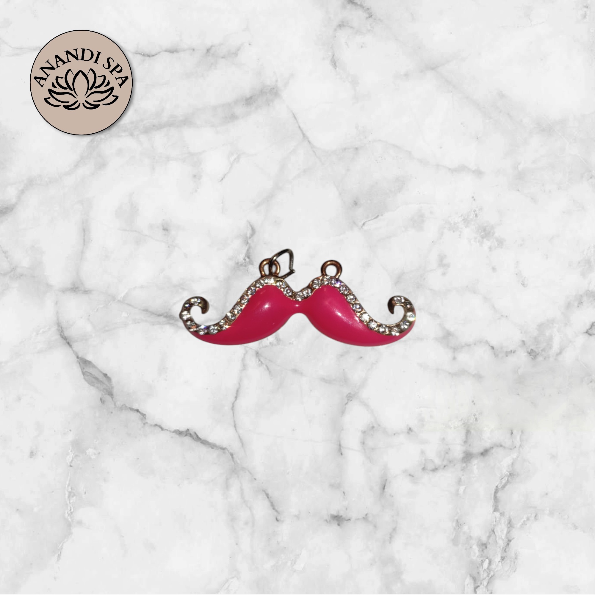 Dije Bigote Fucsia